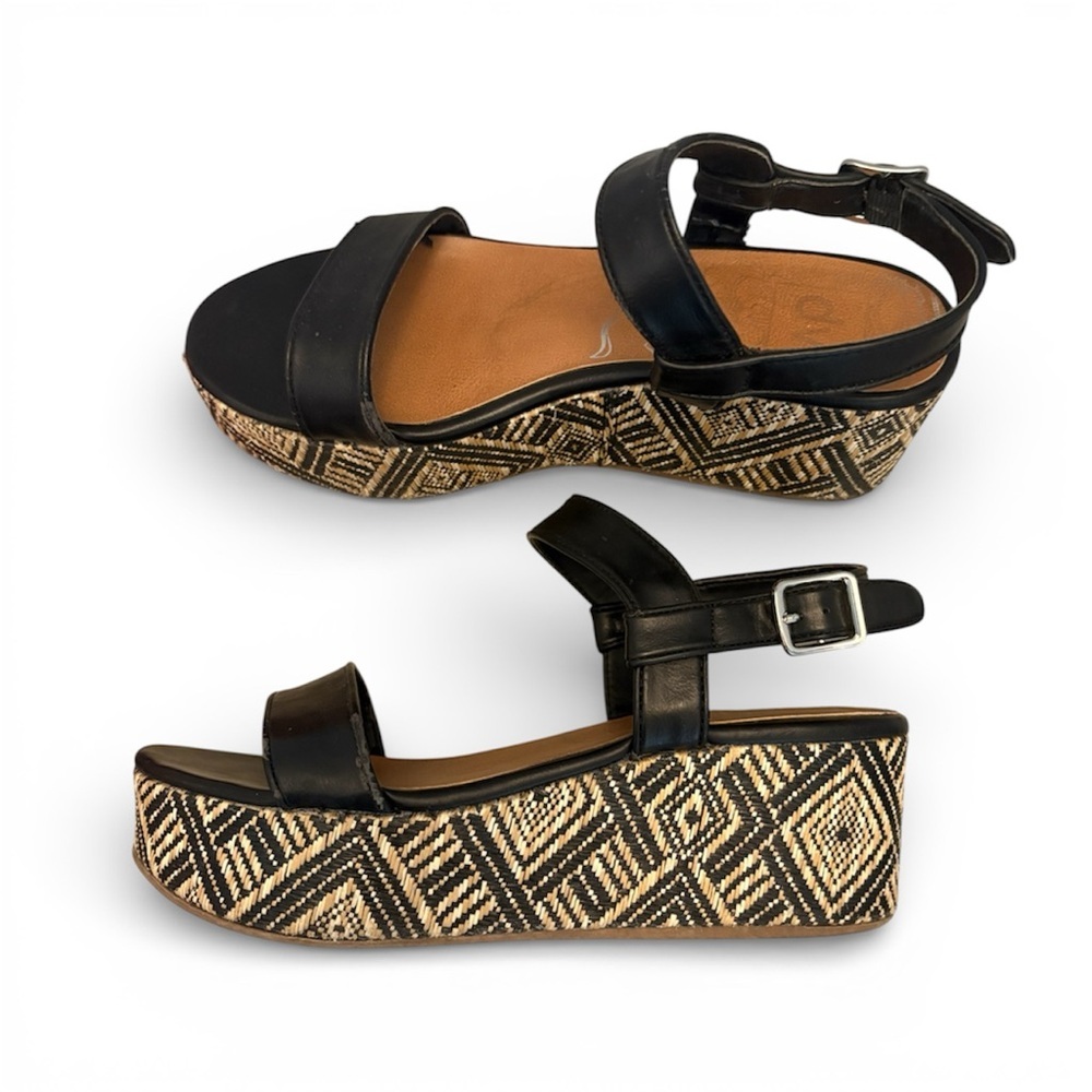 DV Dolce Vita Woven Tribal Raffia Black Platform Wedge Sandal